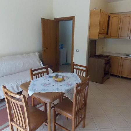 Elis Apartment Vlorë エクステリア 写真