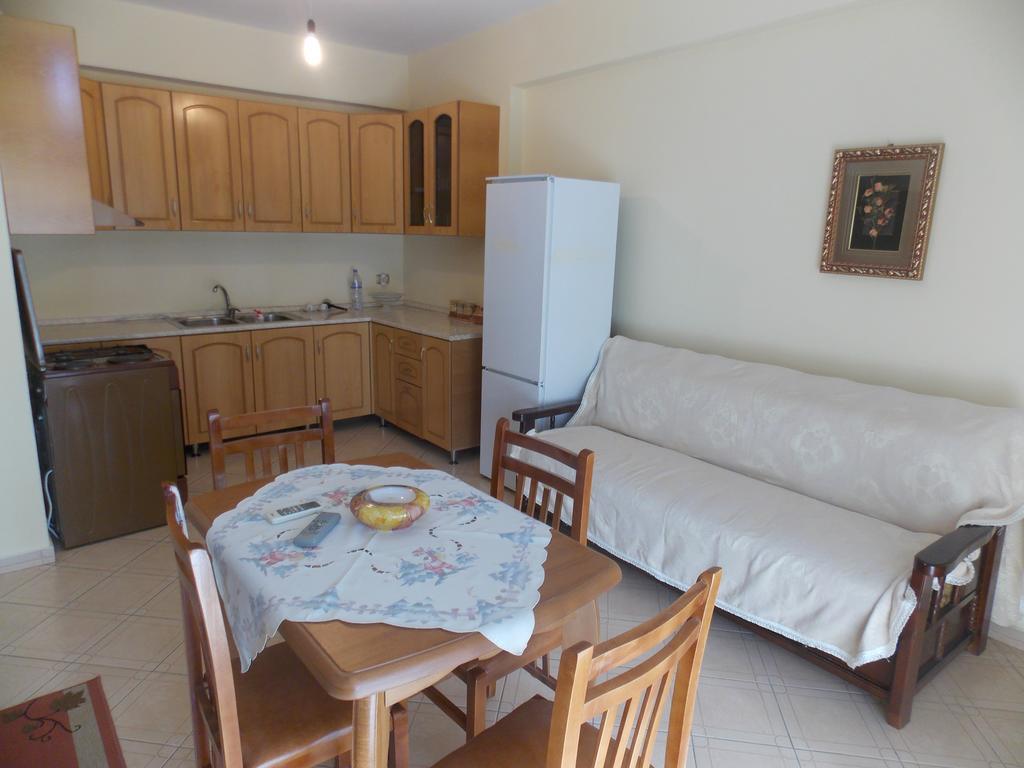 Elis Apartment Vlorë エクステリア 写真