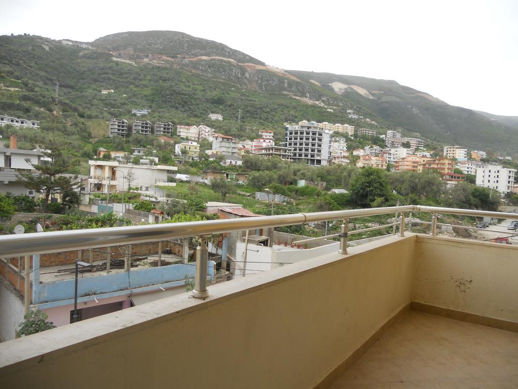 Elis Apartment Vlorë エクステリア 写真